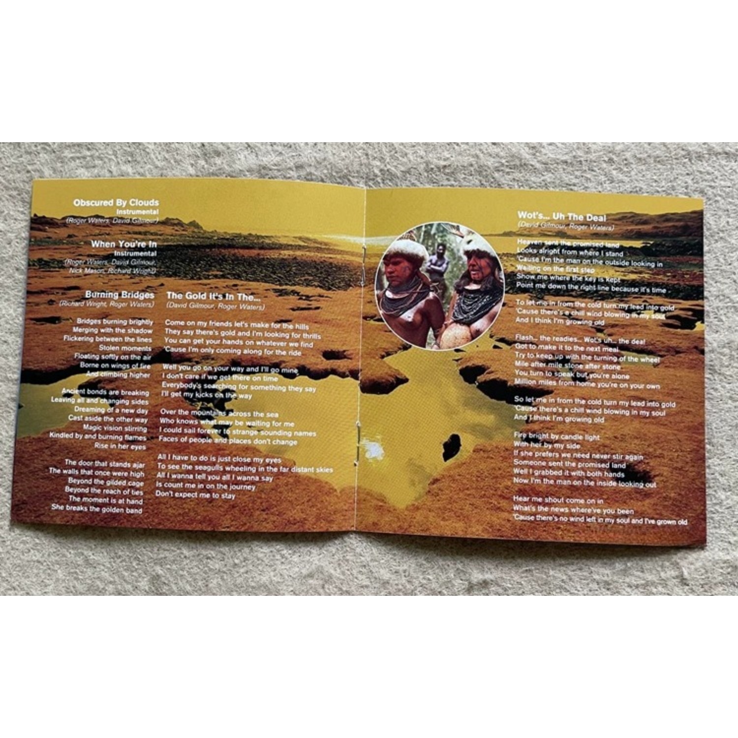 Psychedelic Rock Themed CD Alb - Home Decor Theme 评论和价格